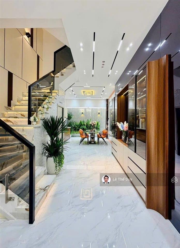 Nở hậu khủng 8,3m tài lộc siêu phẩm tú mỡ đối diện vincom phan văn trị chỉ 7,98 tỷ.