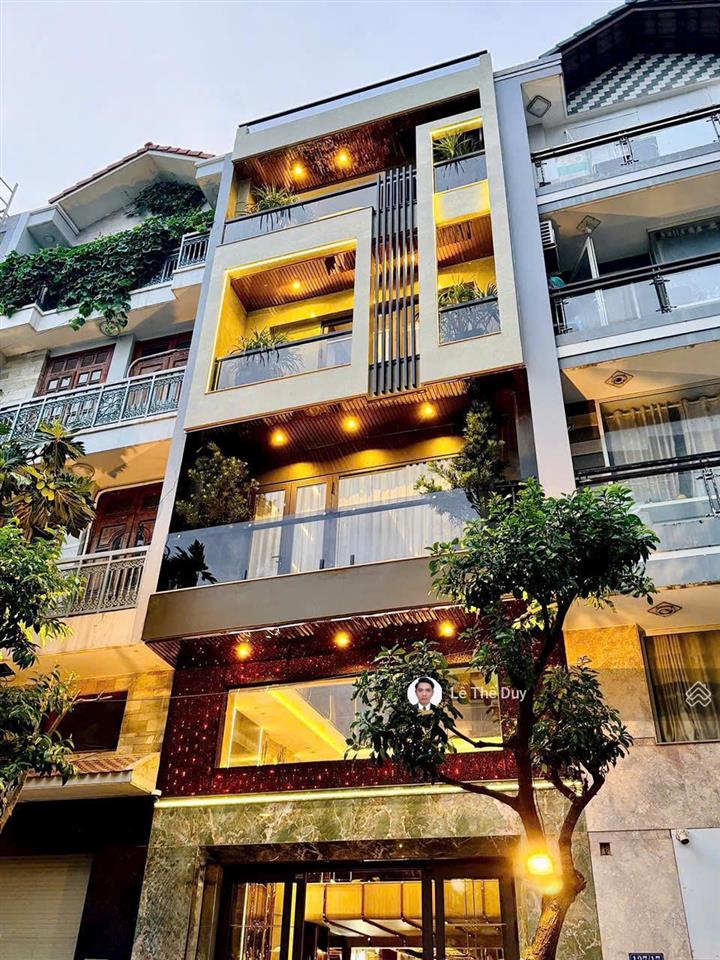 Tận hưởng đặc quyền sống thượng lưu dinh thự 5x20m đường 8m bàn cờ p.14 gò vấp chỉ 16.x tỷ!