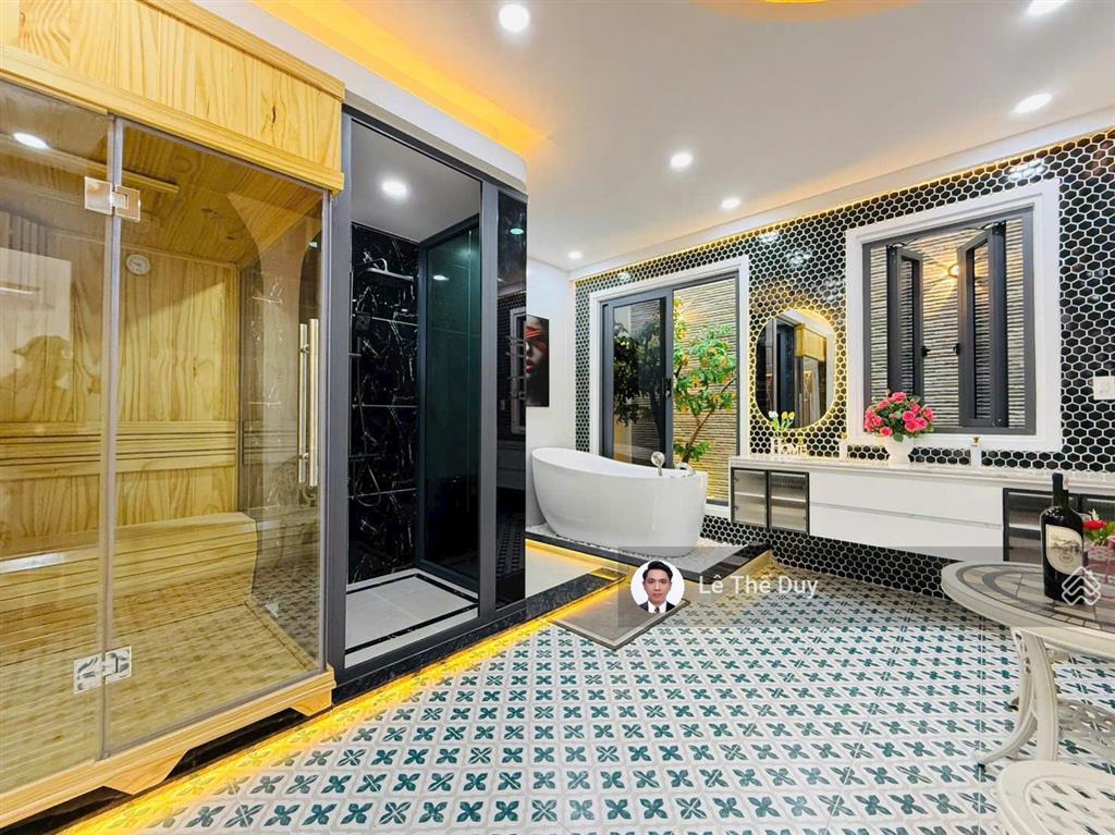Mặt tiền tân cổ điển đường 16m có thang máy siêu phẩm p14 gò vấp kinh doanh đa ngành chỉ 15.5 tỷ!