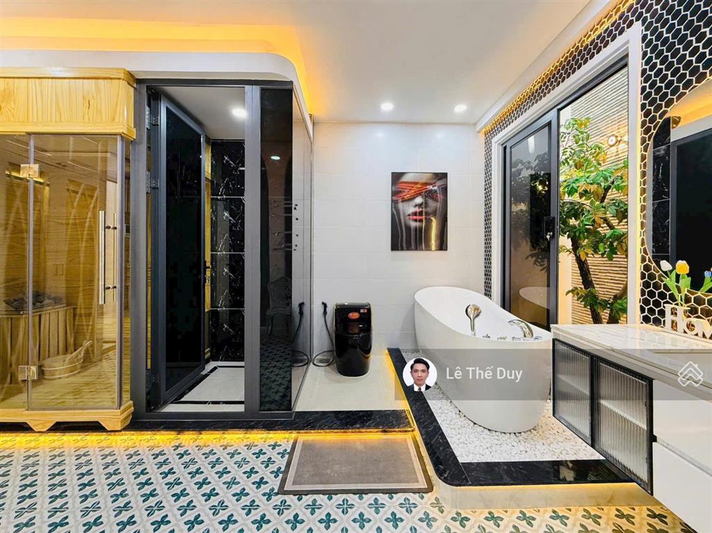 Mặt tiền tân cổ điển đường 16m có thang máy siêu phẩm p14 gò vấp kinh doanh đa ngành chỉ 15.5 tỷ!