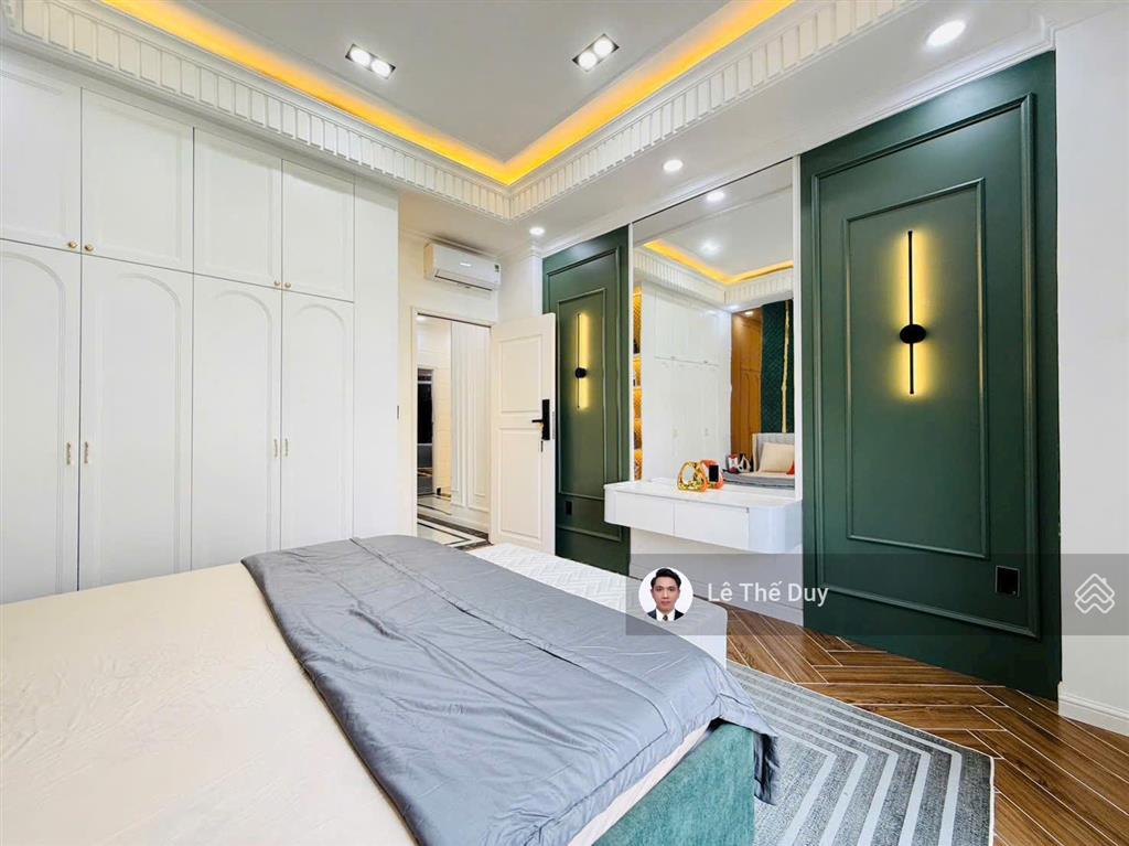 Mặt tiền tân cổ điển đường 16m có thang máy siêu phẩm p14 gò vấp kinh doanh đa ngành chỉ 15.5 tỷ!