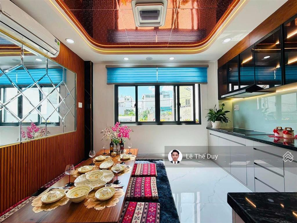 Khu đồng bộ vip thống nhất siêu phẩm trệt lửng 3 lầu, đường 8m ô tô quay đầu chỉ 8.x tỷ!