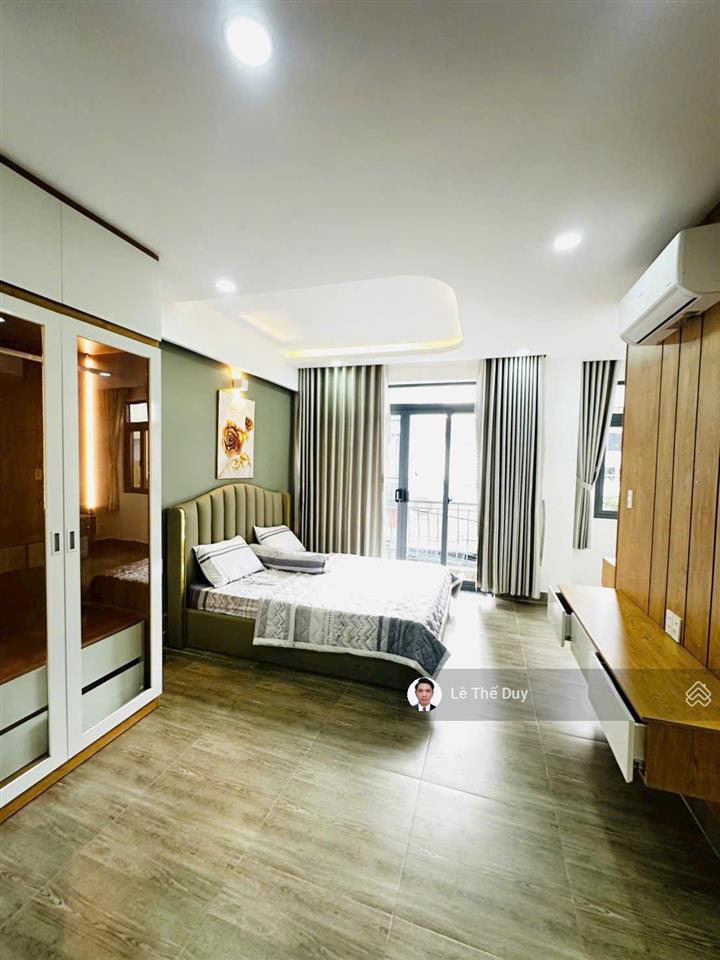 Bề ngang cực hiếm 5.5m siêu phẩm 4 tầng kề công viên làng hoa chỉ 6.5 tỷ