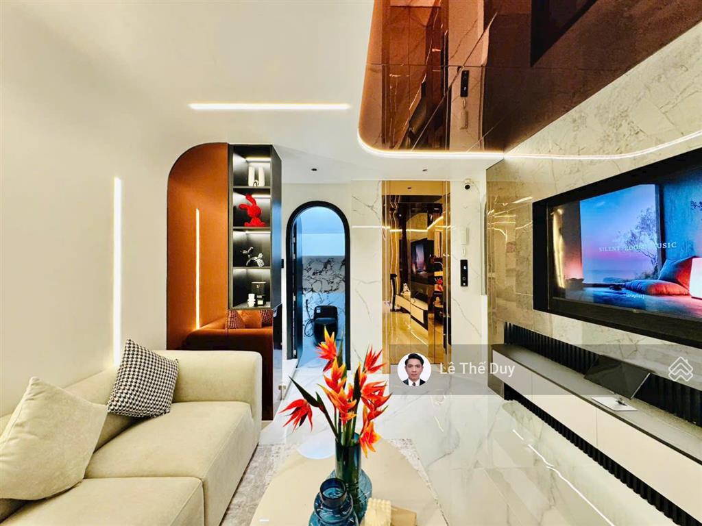 Tọa độ vàng nguyễn văn lượng p.17 nhà 6 tầng có thang máy & smarthome chỉ 9.x tỷ