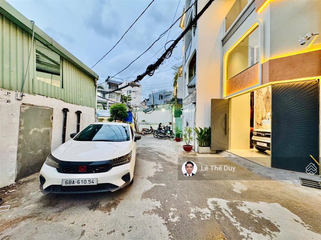 Tọa độ vàng nguyễn văn lượng p.17 nhà 6 tầng có thang máy & smarthome chỉ 9.x tỷ