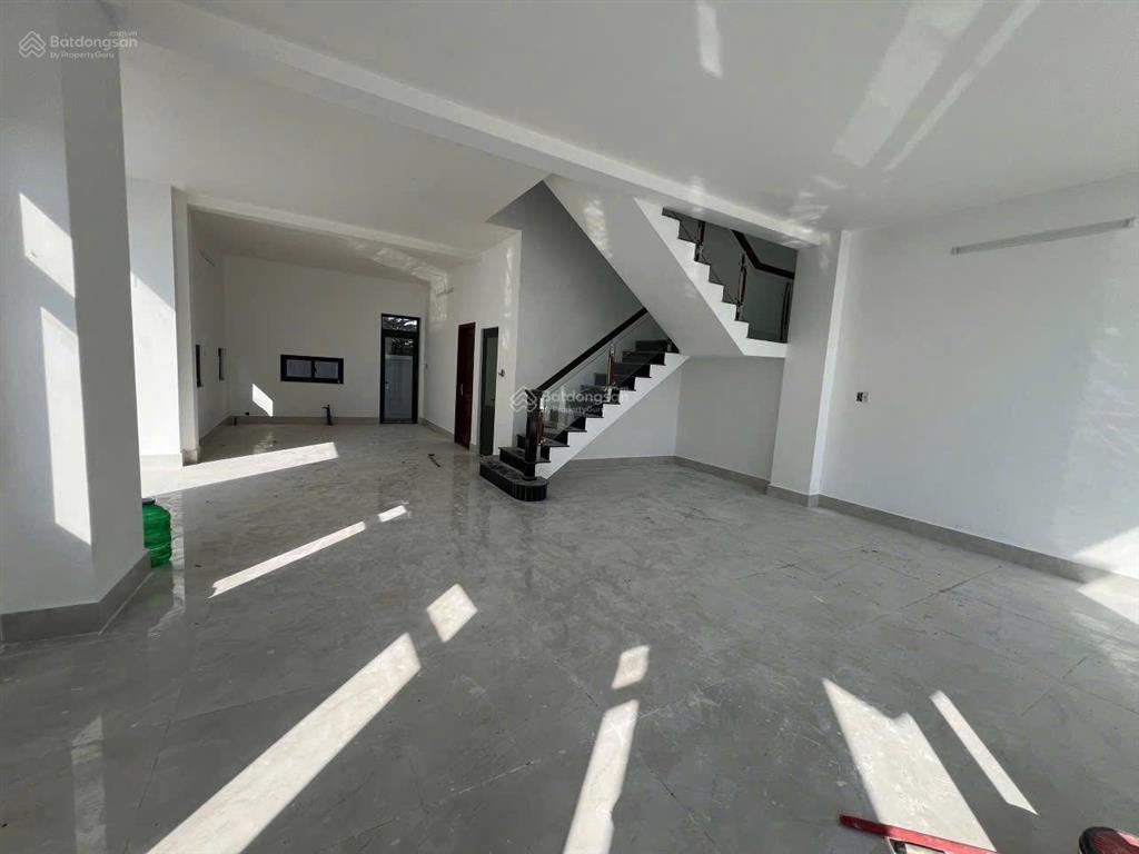 Cho thuê biệt thự khu đô thị tây bắc, rạch giá. giá tốt 12tr/tháng