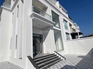 Cho thuê biệt thự khu đô thị tây bắc, rạch giá. giá tốt 12tr/tháng