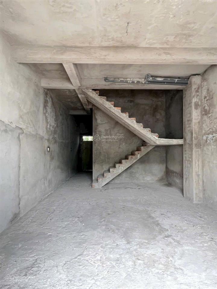 Bán nhà thô 2 lầu đường số 5, khu đô thị tây bắc, rạch giá, an giang. giá tốt nhất 2.85 tỷ