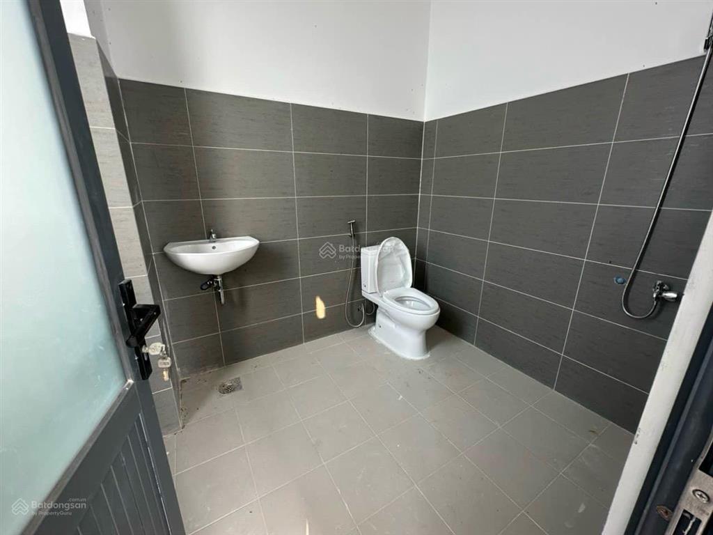 Bán biệt thự mặt biển khu đô thị tây bắc, tp rạch giá, kiên giang. đối diện quảng trường biển