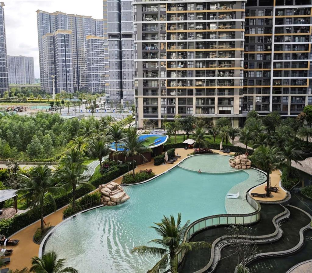 Chủ nhà cần bán studio có ban công phân khu beverly đã có sổ hồng giá rẻ hơn thị trường 300 triệu