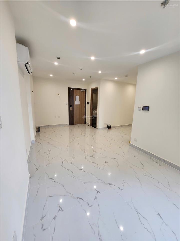 Cần bán gấp căn 1pn+ phân khu cao cấp tại vinhomes grand park giá 2,6 tỏi all in