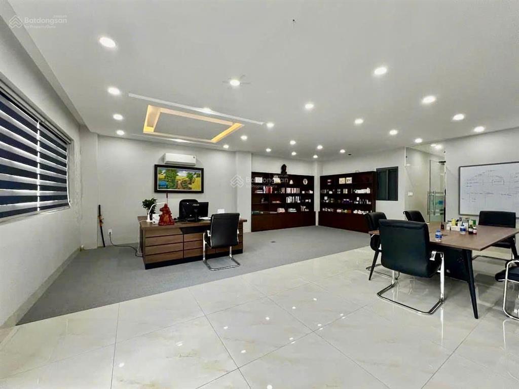 Văn phòng vạn phúc cho thuê diện tích từ 30m2 đến 100 m2 giá từ 6 triệu đến 15 triệu/tháng