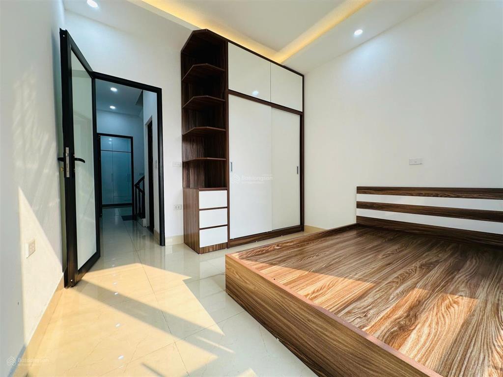 Hiếm nhà đẹp di trạch full nội thất ở ngay, 4 pn, giá 5.x tỷ