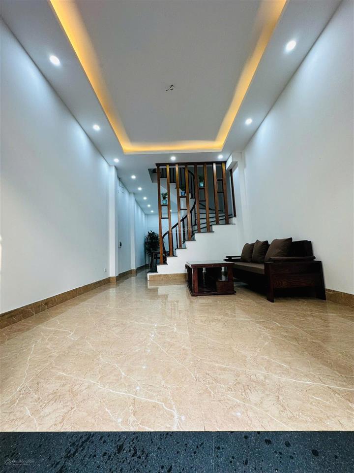 Hiếm có khó tìm nhà đẹp di trạch 4.5 tầng full nội thất mặt ngõ không quy hoạch , không nhập lụt