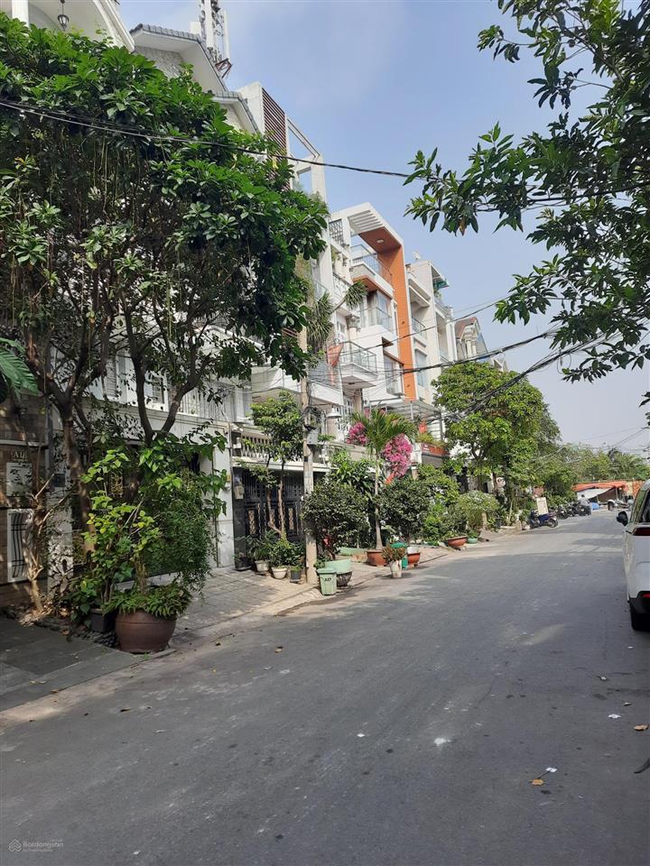 Mặt tiền kdc nam long phú thuận, q7, 90m2, 5m x 18m, 3 lầu, chỉ 11,8 tỷ!