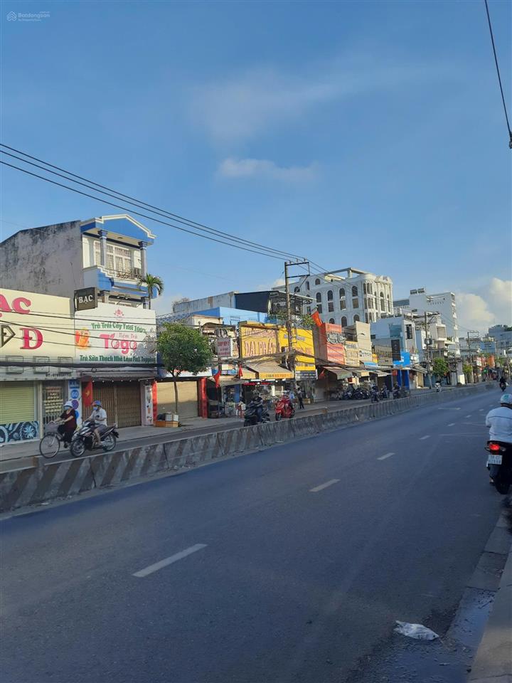 Mặt tiền huỳnh tấn phát, 60m2, 5m x 12m, chỉ 10,2 tỷ, p. tân thuận, q7.