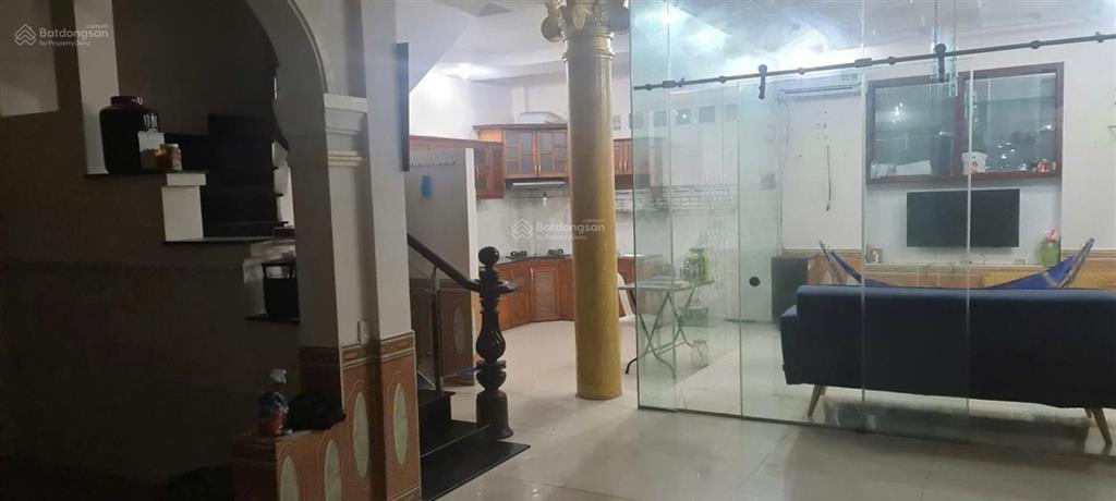 Bán nhà mặt tiền đường số lý phục man, 7m x 12m, 5 lầu, chỉ 13 tỷ, p. tân thuận, q7