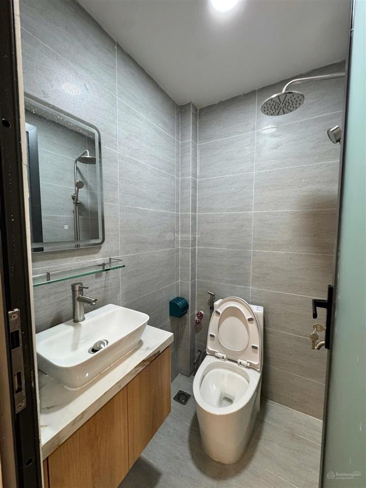 Nhà mới 100%, full nội thất, 70m2, 3 pn, chỉ 5,2 tỷ, huỳnh tấn phát, q7.