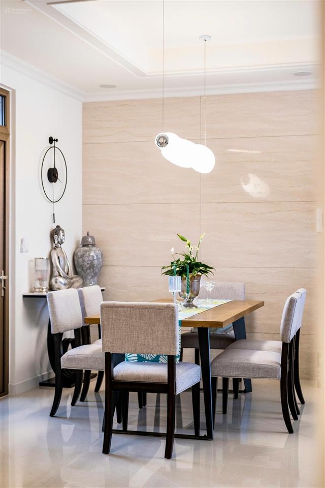 Hàng hiếm  căn trục g chung cư starlake  113m2, 3pn căn góc vuông. giá chỉ từ 18 tỷ.