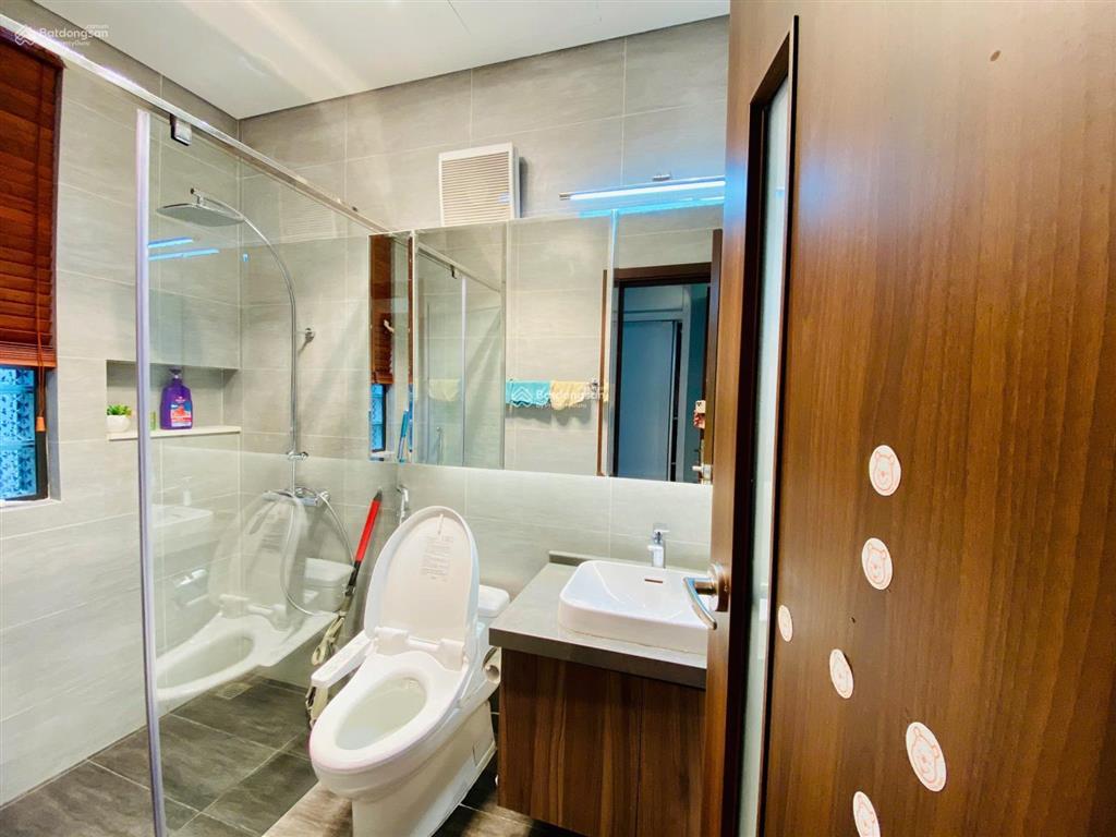 Cho thuê biệt thự đơn lập h7 starlake 350m2, 4pn, thang máy, nội thất đầy đủ. giá thuê 80tr/tháng.