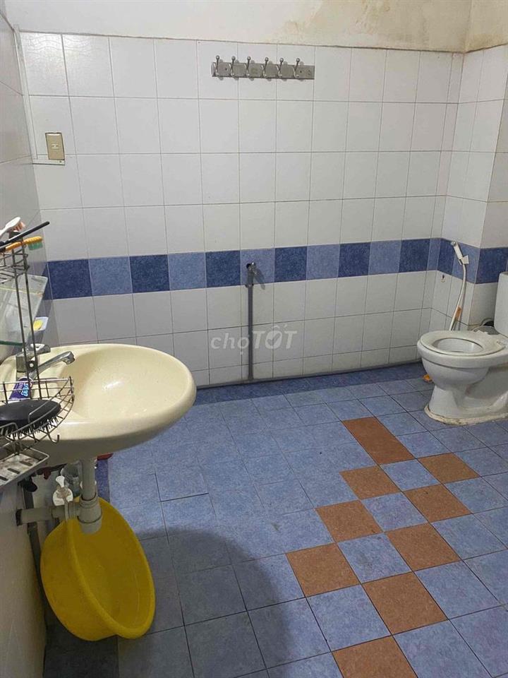 CHO THUÊ PHÒNG GIÁ RẺ CHỈ 2.6 TRIỆU CÒN BỚT