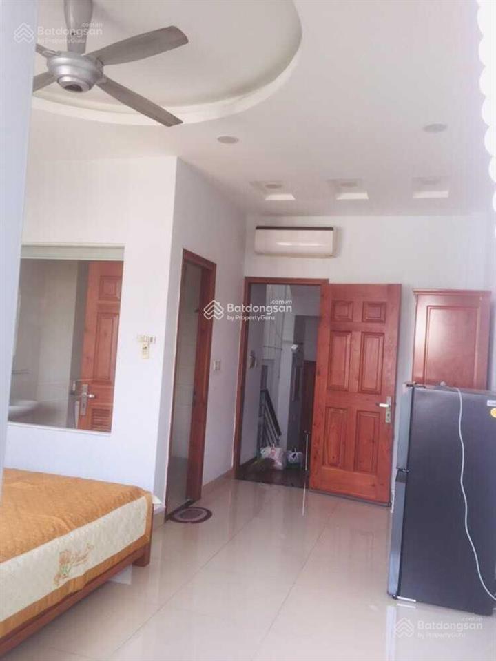 Cho thuê phòng trọ sạch đẹp 30m2 an ninh , full nội thất giá 4tr/1th. 0917 795 *** c nguyệt