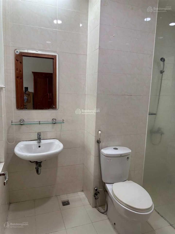 Cho thuê phòng trọ sạch đẹp 30m2 an ninh , full nội thất giá 4tr/1th. 0917 795 *** c nguyệt