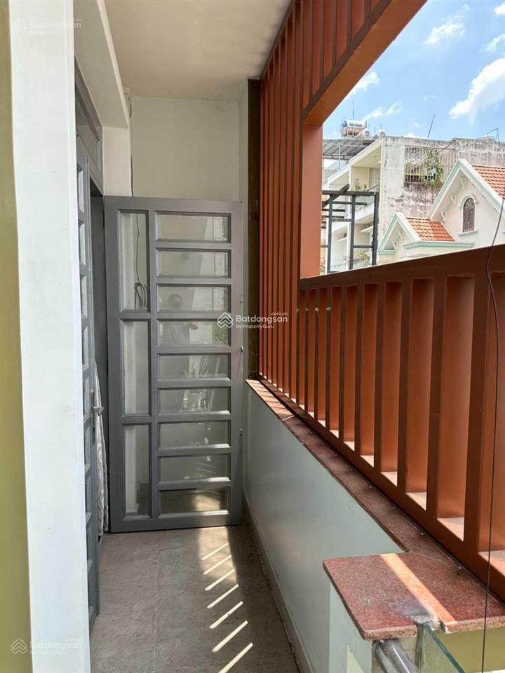 Cho thuê phòng trọ sạch đẹp 30m2 an ninh , full nội thất giá 4tr/1th. 0917 795 *** c nguyệt