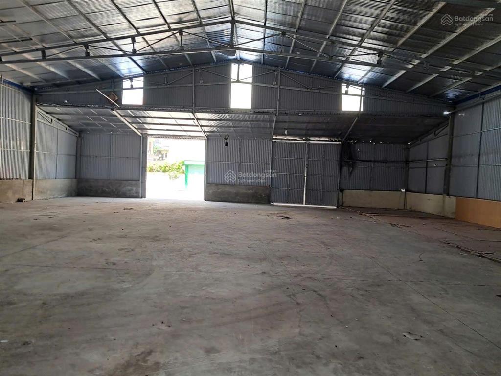 Cho thuê ngay kho 250 m² tại phú diễn, ccn phú minh văn tiến dũng hà nội chính chủ
