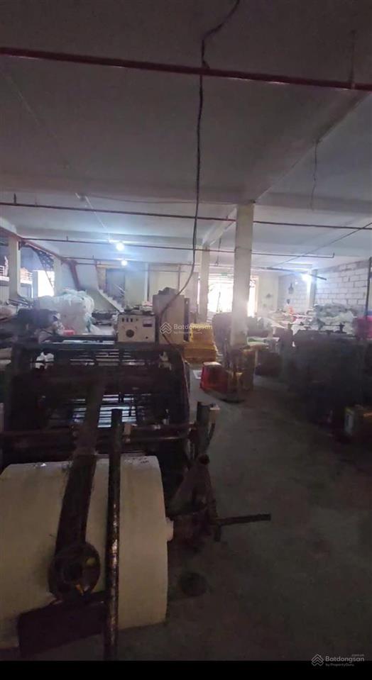 Cho thuê kho, xưởng 2000 m2 tại ngọc hồi, thanh trì, hà nội chính chủ có sẵn vào ngay