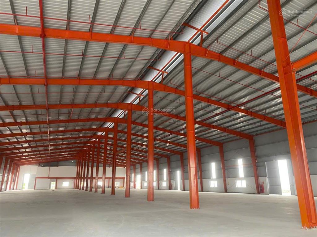Cho thuê ngay kho, xưởng 5500m2 pccc tự động, quất động, thường tín hà nội chính chủ