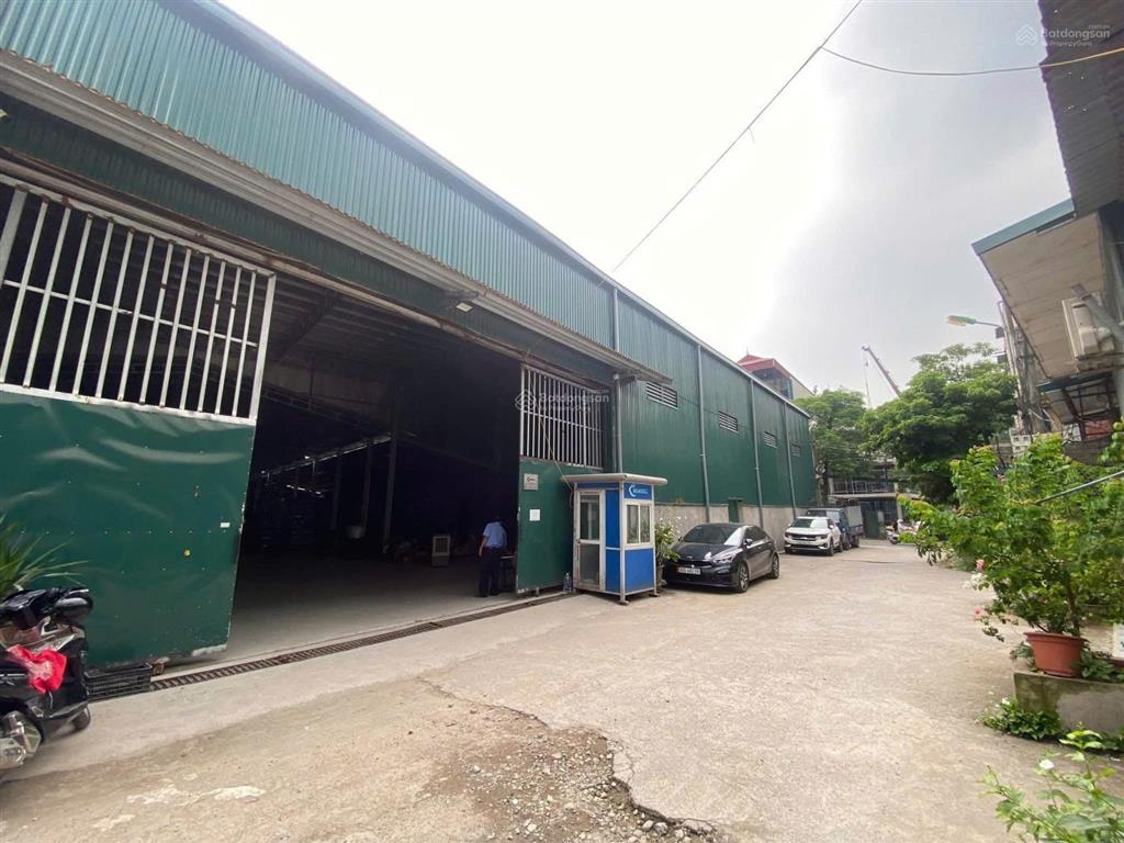 Cho thuê ngay kho, xưởng 1000 m2 đại từ, đại kim, hoàng mai, hà nội mặt đường lớn, chính chủ