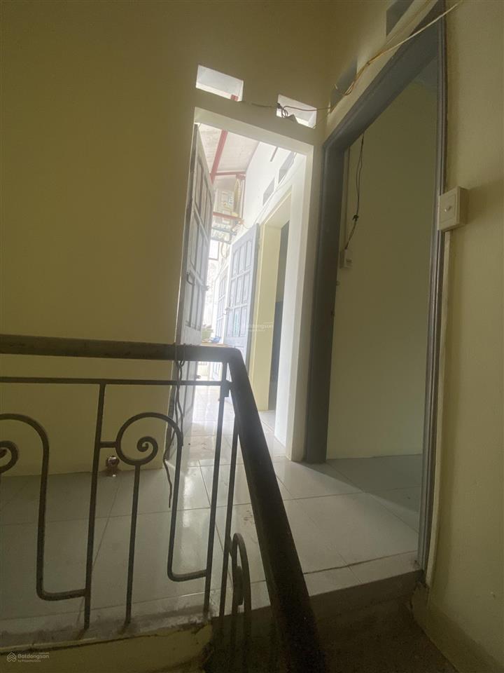 Cho thuê ngay nhà riêng 50 m2 hai tầng, 4 ngủ, ngõ 167 quang tiến, tây mỗ, hà nội chính chủ