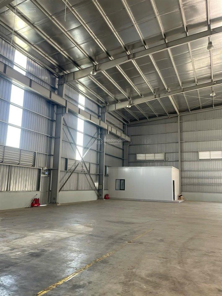 Bán gấp kho, xưởng 3000 m2, chúc sơn, chương mỹ, hà nội chính chủ