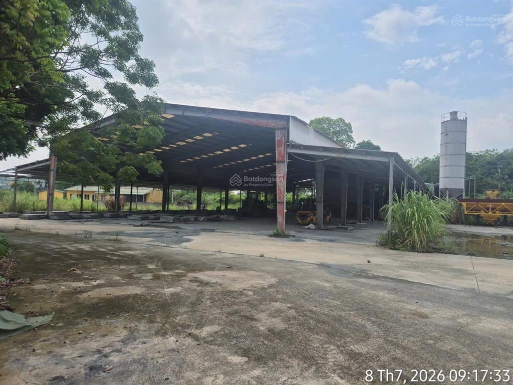 Cho thuê kho, bãi 9800m2 phú cát, quốc oai hà nội, trạm trộn bê tông chính chủ
