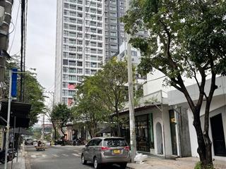 Villa gần biển, hồ bơi, xông hơi, thang máy. full nội thất luxury, sẵn dòng tiền 600tr/năm