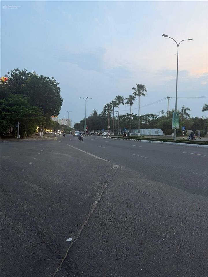 Mặt tiền nguyễn tất thành 257m2 ngang 11m, quỹ đất vip thuận phước, giá 32.x tỷ