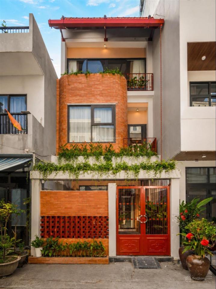 Villa mặt tiền phan bôi gần biển mỹ khê  hồ bơi, xông hơi...tài sản giữ giá cực tốt