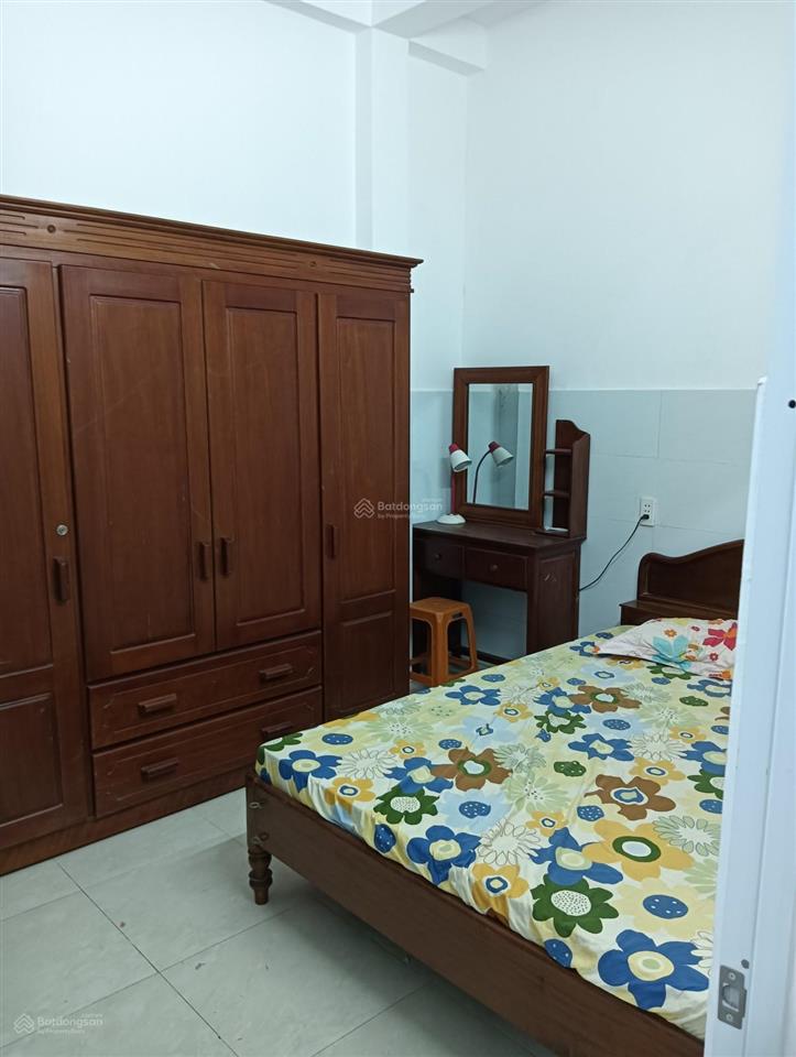Nhà 2 tầng, mặt tiền đường 7.5m gần biển, gần chợ nại hiên,