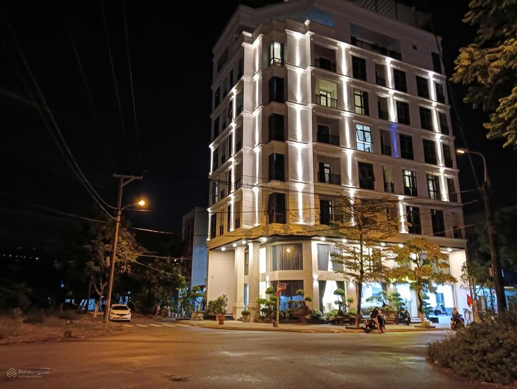 Hiếm!, nhà mới, đẹp, mt lý nhật quang  8 phòng, 9 wc  công năng như khách sạn mini  9,65 tỷ