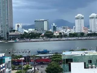 Hiếm, đường lớn, mặt tiền rộng, trục thông thẳng sông hàn, kinh doanh sầm uất