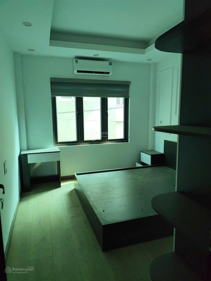 Nhà diện tích rộng, 46m4 tầng 4pn, đi bộ ra tàu điện, bến xe yên nghĩa tại quang trung yên nghĩa.