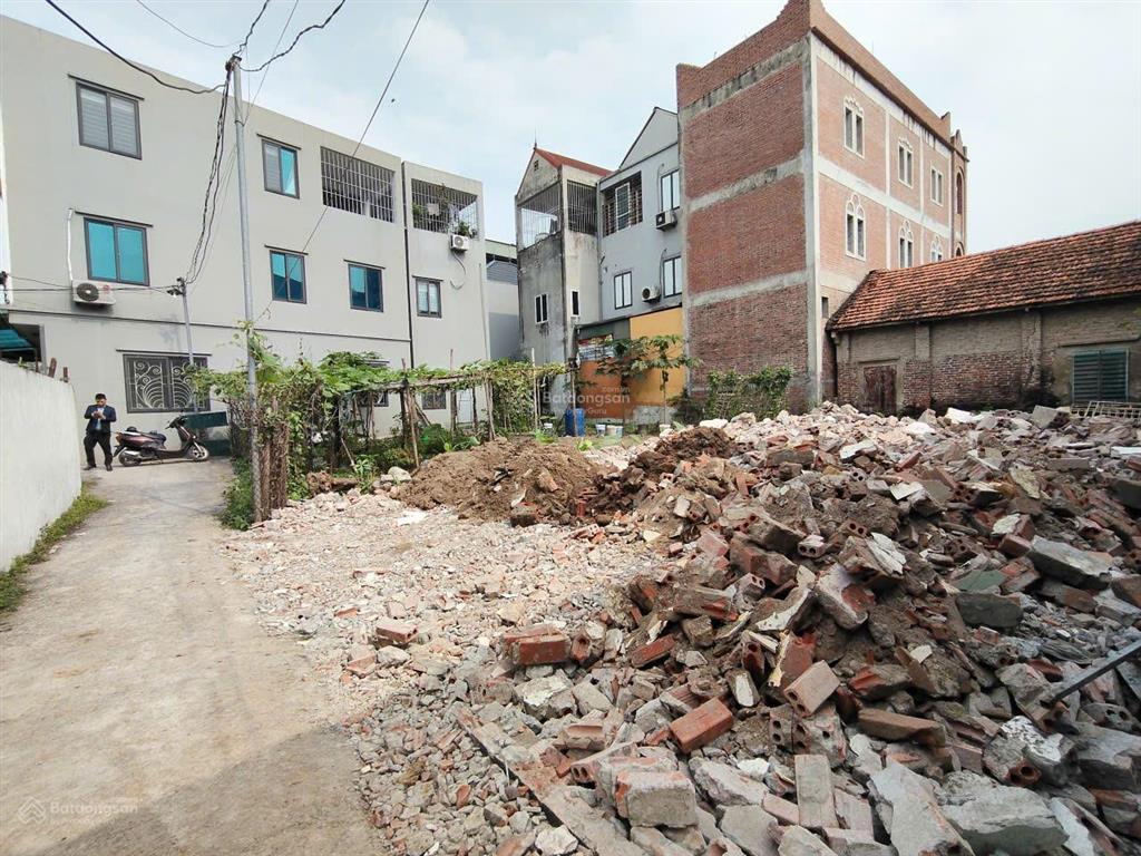 Đất bích hoà, hơn 100m ra trục ql21b, ngõ trước đất rộng 3m,dt63m, không lỗi phong thuỷ, giá 4ty5