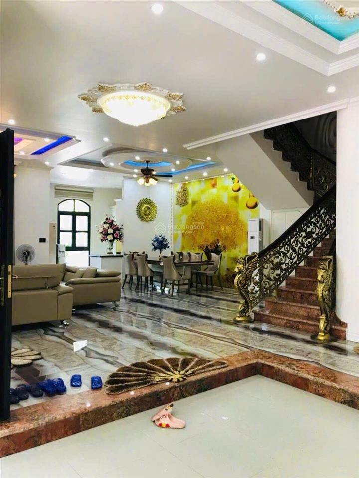 Cần bán căn liền kề góc cực hiếm