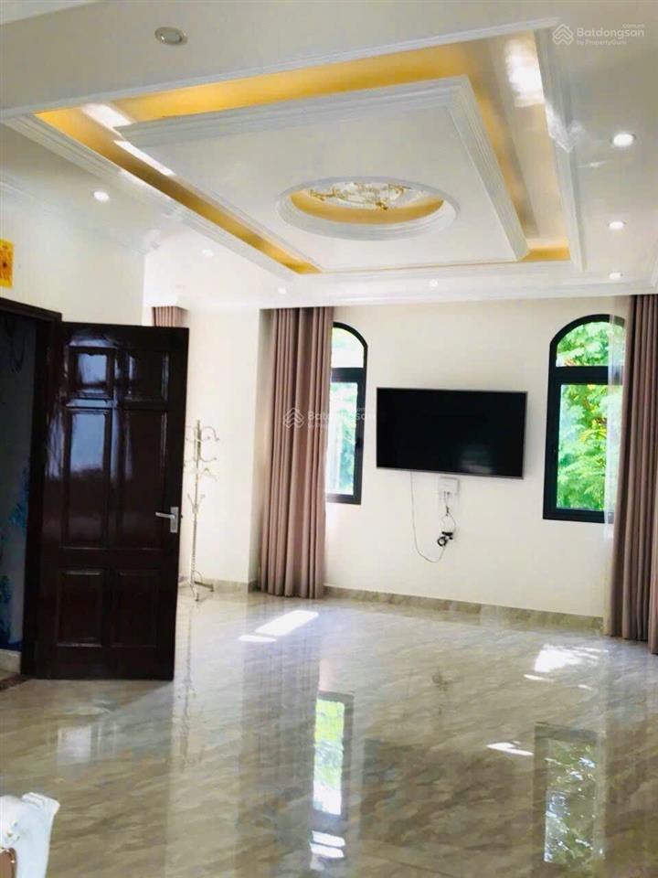 Cần bán căn liền kề góc cực hiếm