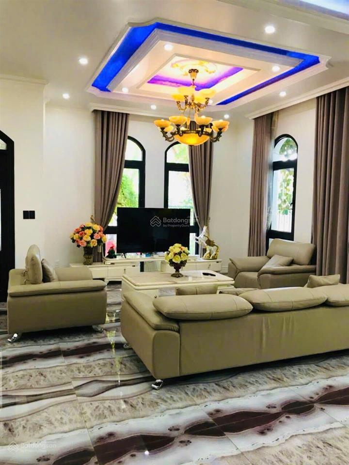 Cần bán căn liền kề góc cực hiếm