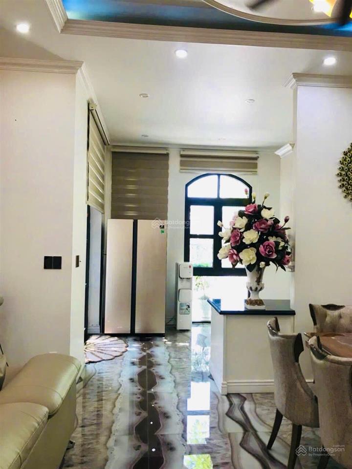 Cần bán căn liền kề góc cực hiếm