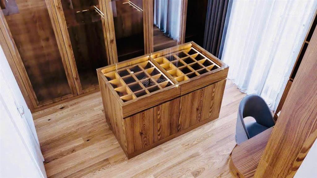 Chuyển nhượng căn song lập paris đường thông, mặt tiền 10m