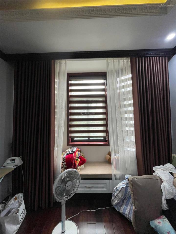 Song lập manhattan hoàn thiện cực đẹp, chủ nhà thiện trí bán