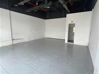 Cho thuê shophouse vinhomes grand park 50m2 hoàn thiện giá 15 triệu